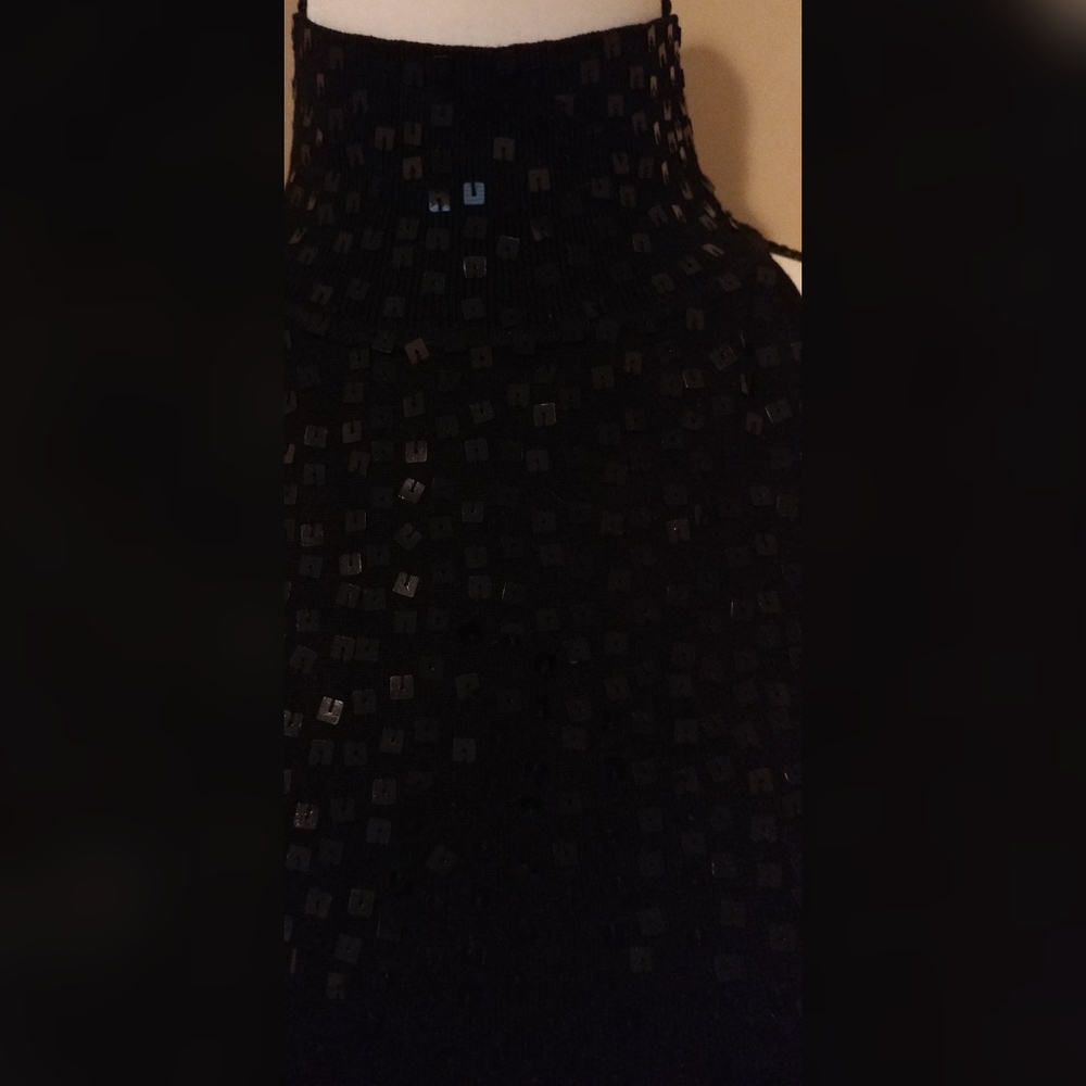 WHBM White House Black Market Black Sequin Top XS - Picture 2 of 5